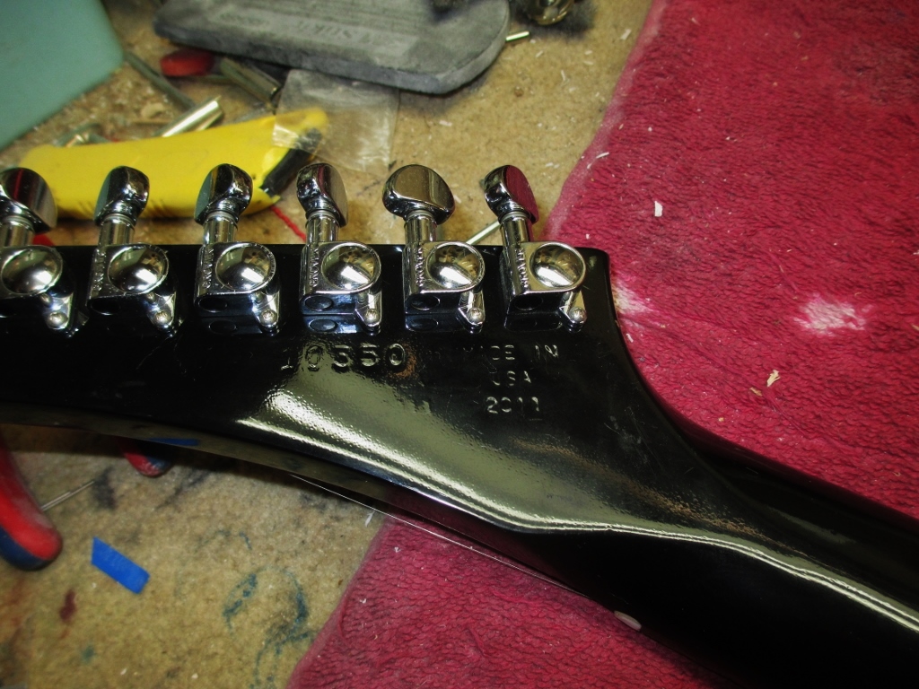 Gibson 7 String Explorer Flame Veneer, Binding, Full Respray, Lightup